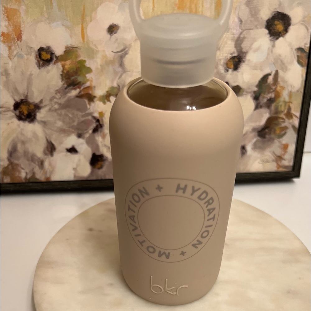 Hydration/Water Bottle with Light Pink Sleeve